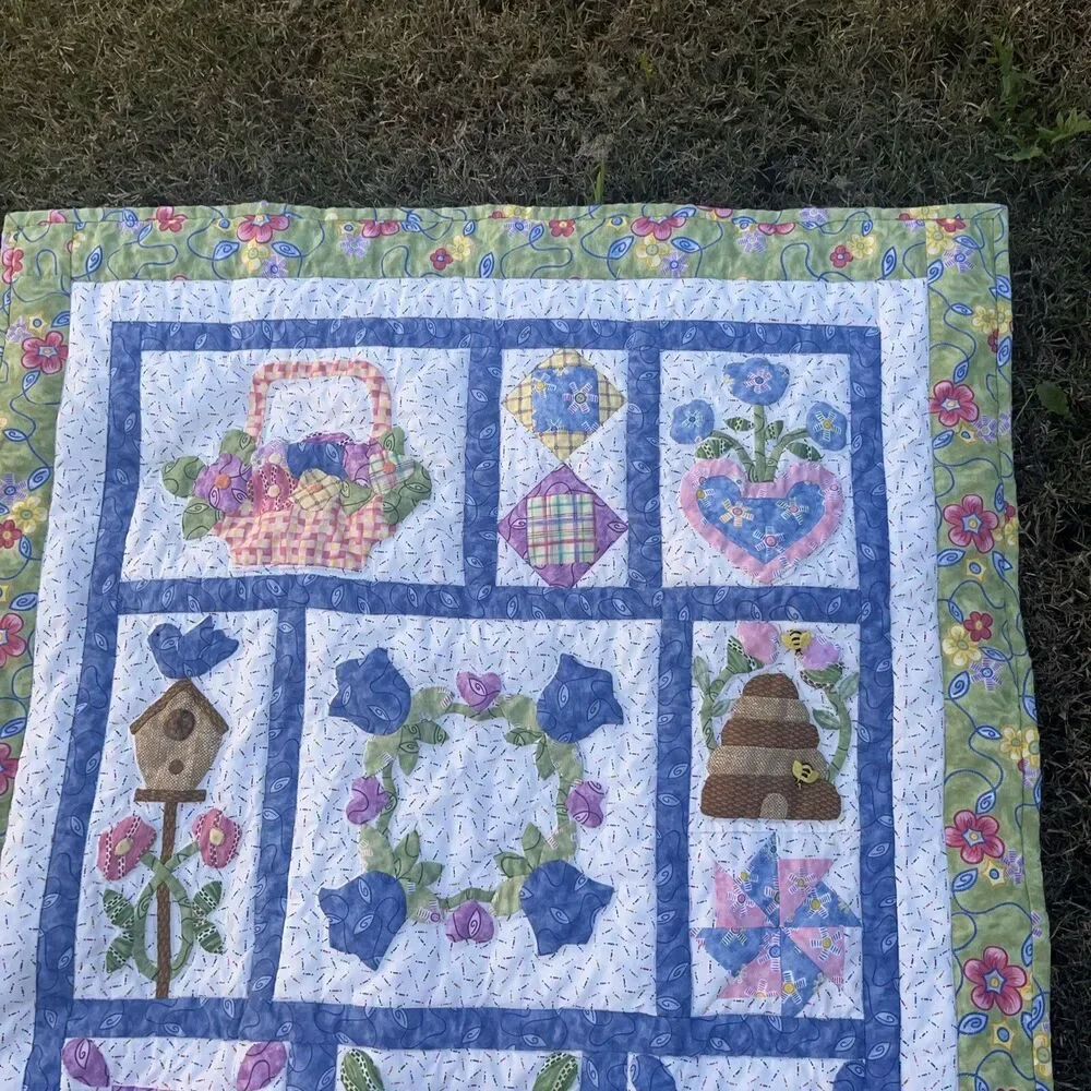 Amy’s Sampler Original Brandywine Design Quilt Multicolor 41” Tall Cottage Core